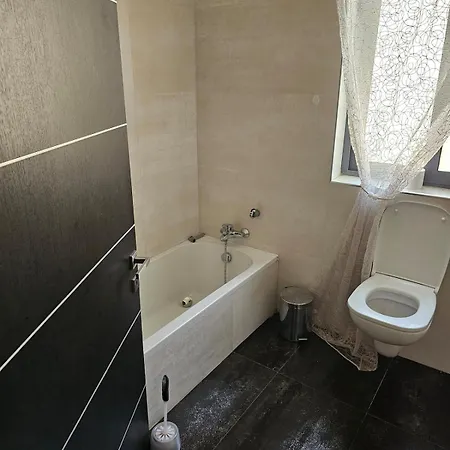 Apartamento 3 Bedroom Flat At *